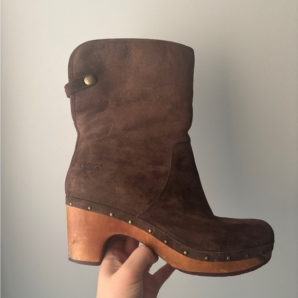 UGG Women's Lynnea Shearling Ankle Clog Boots Sheepskin Fold-Over Lining Size 10 - Picture 3 of 16